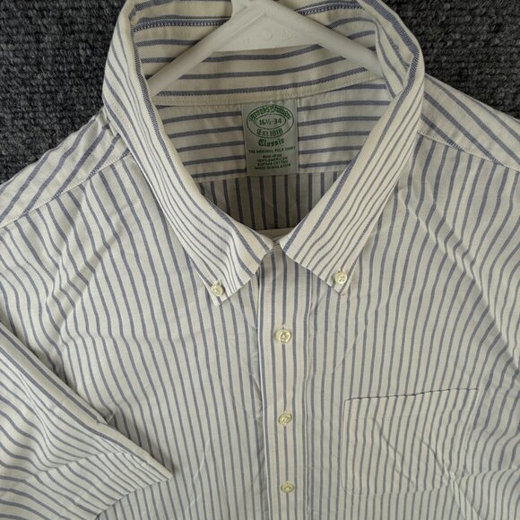 Brooks Brothers 16.5 Classic Fit Button Up Shirt Short Sleeve Striped Blue White - Picture 1 of 16